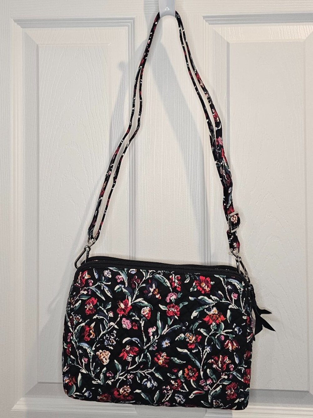 NWT Vera Bradley Triple Compartment Crossbody Perennials Noir Purse Bag Shoulder